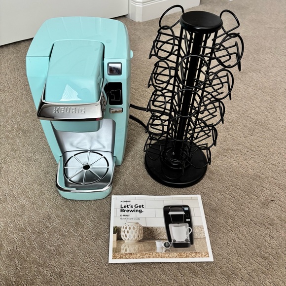 Keurig K10 Mini Plus Bundle - Picture 1 of 3